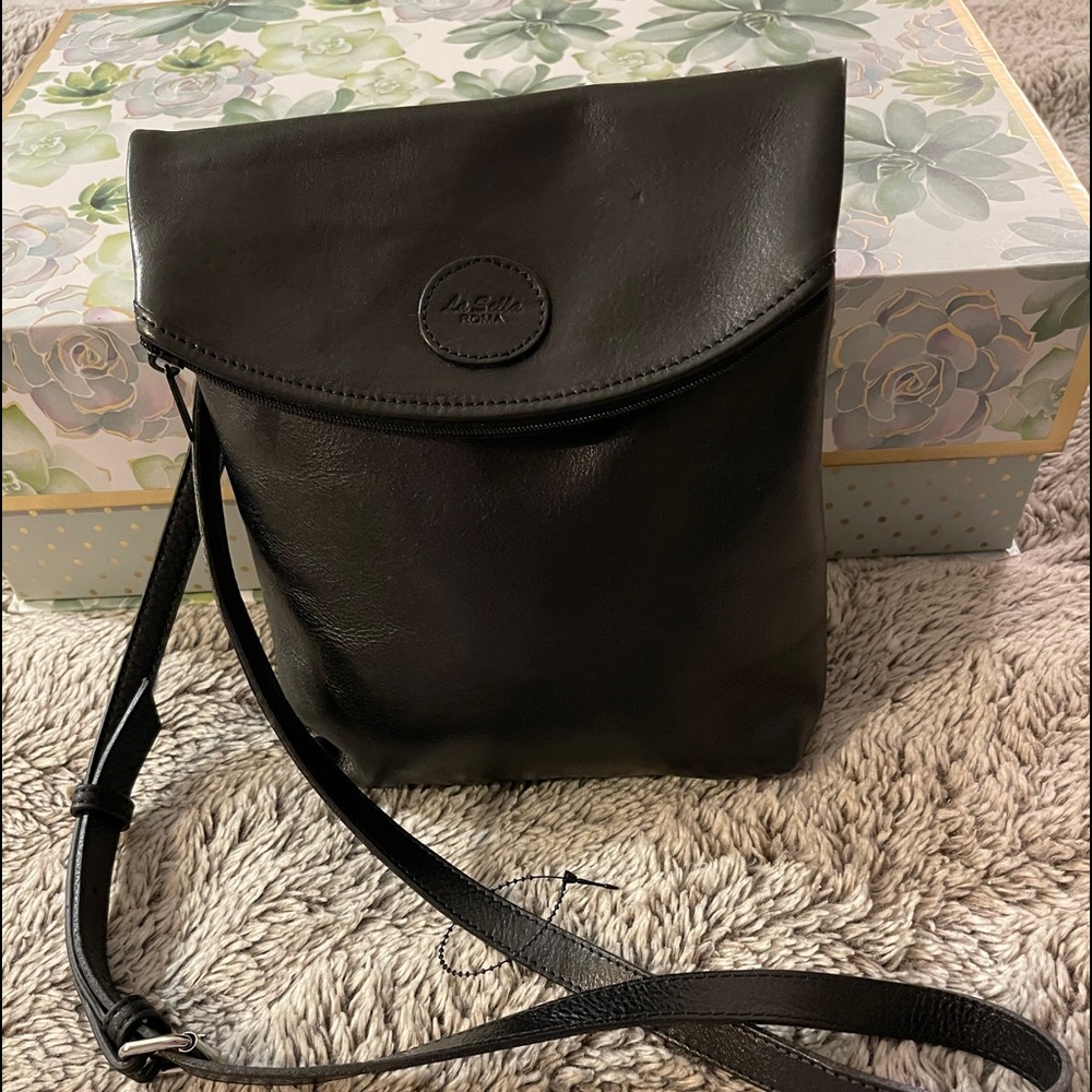 La Sella Roma Leather Crossbody bag Black NWOT